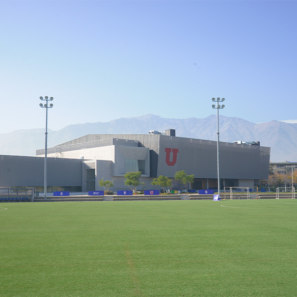 Campo Deportivo Juan Gómez Millas